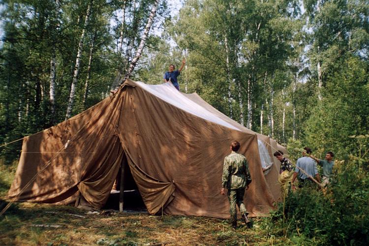 Установка палаток